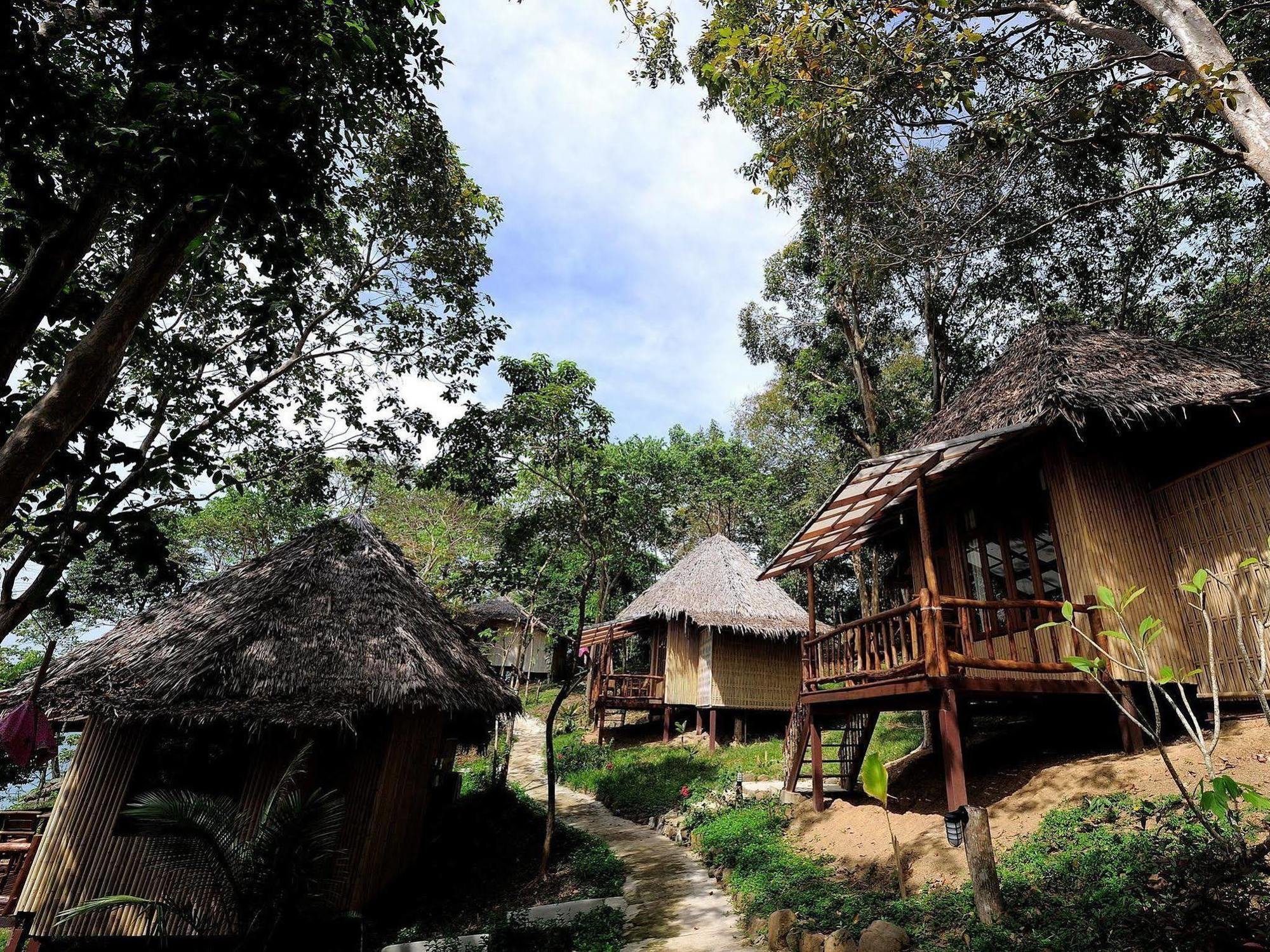 Sunwaree Phi Phi Resort Экстерьер фото