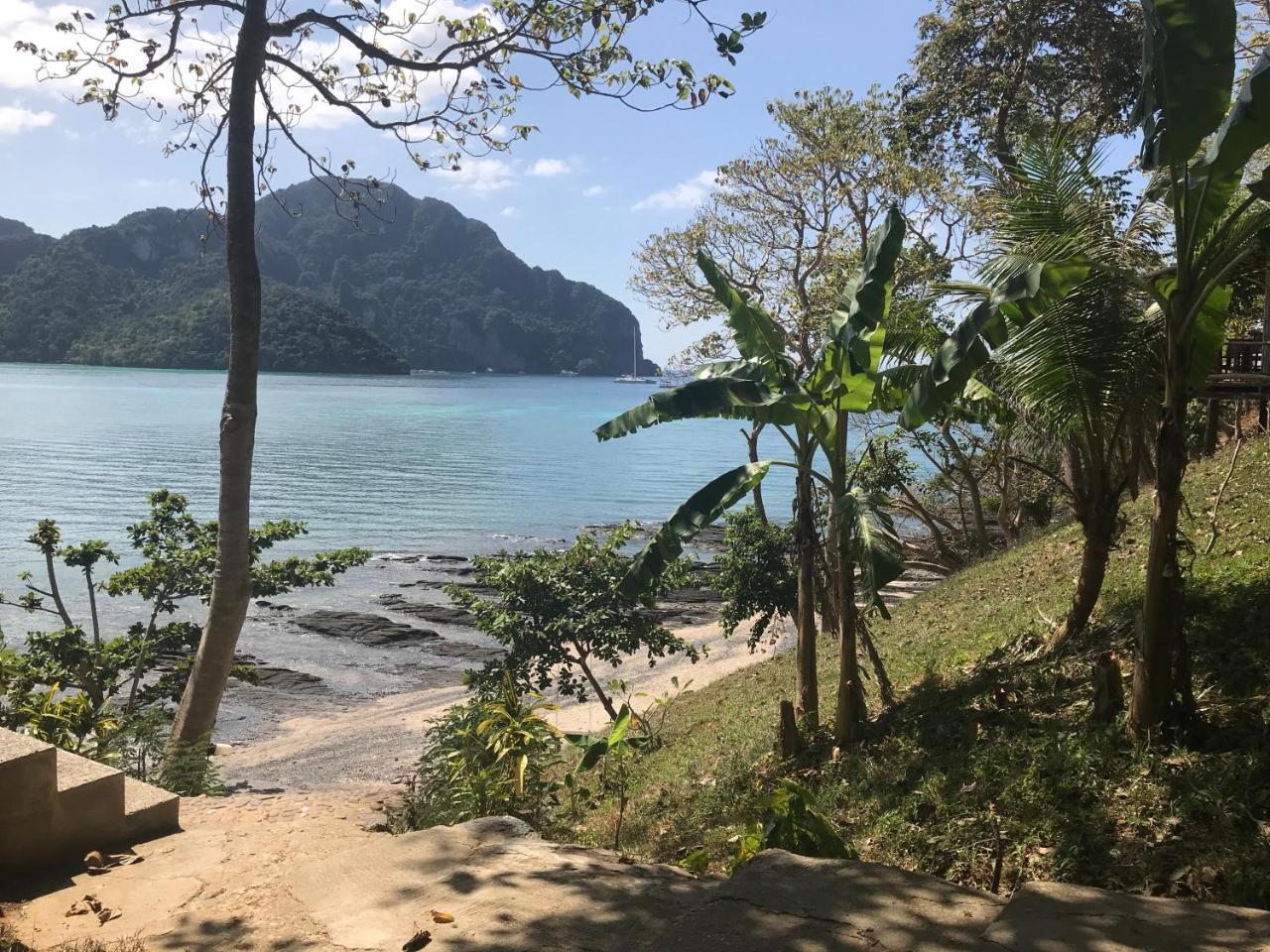Sunwaree Phi Phi Resort Экстерьер фото