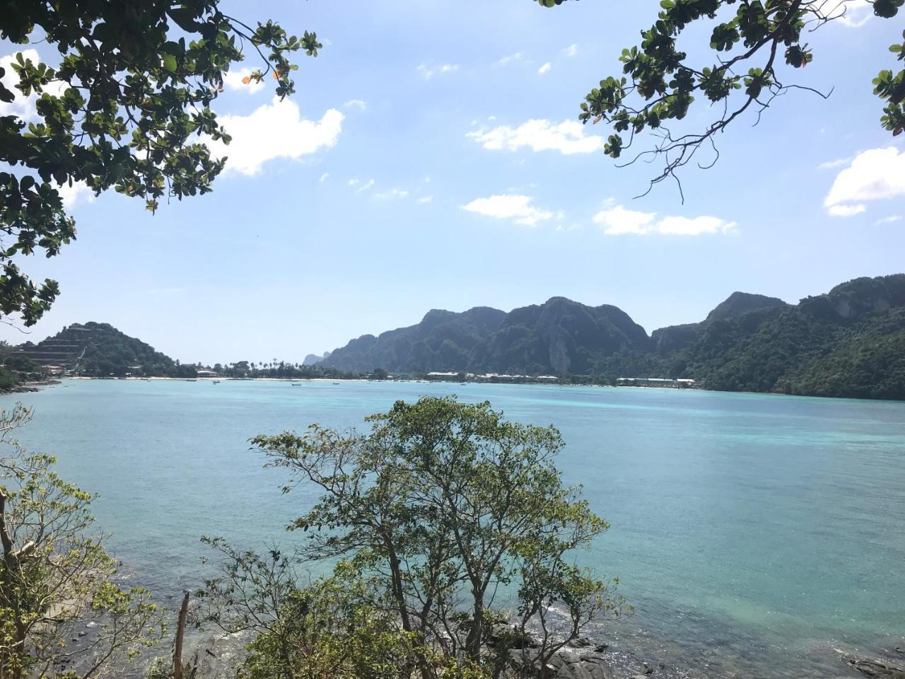 Sunwaree Phi Phi Resort Экстерьер фото