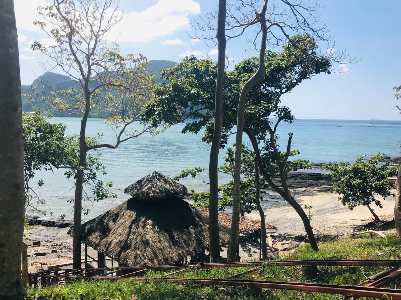 Sunwaree Phi Phi Resort Экстерьер фото